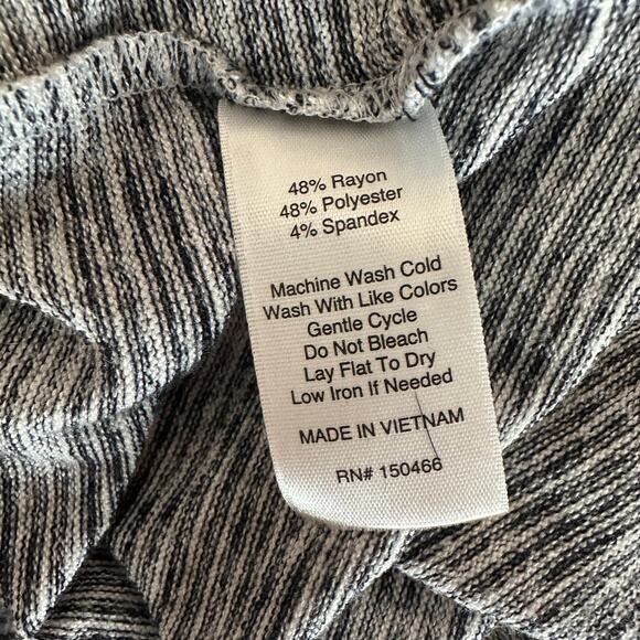 Market & Spruce Top WMNS XL Bravyan Knit Gray Marled Petal Sleeves Button Detail - Picture 7 of 8